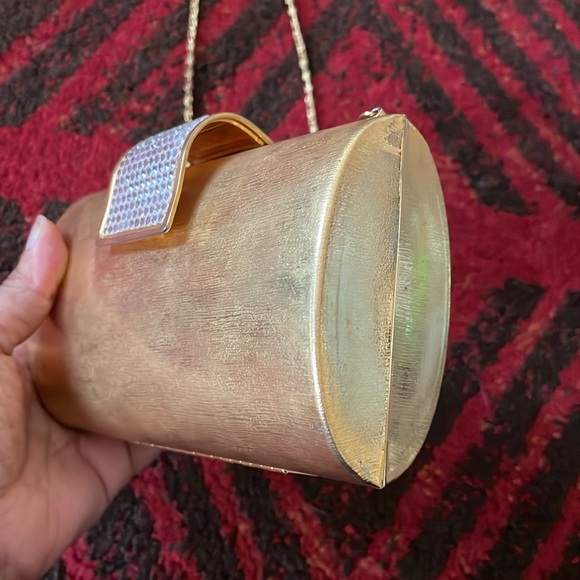 Vintage Gold Clutch Box Purse from Nordstrom - Picture 5 of 13